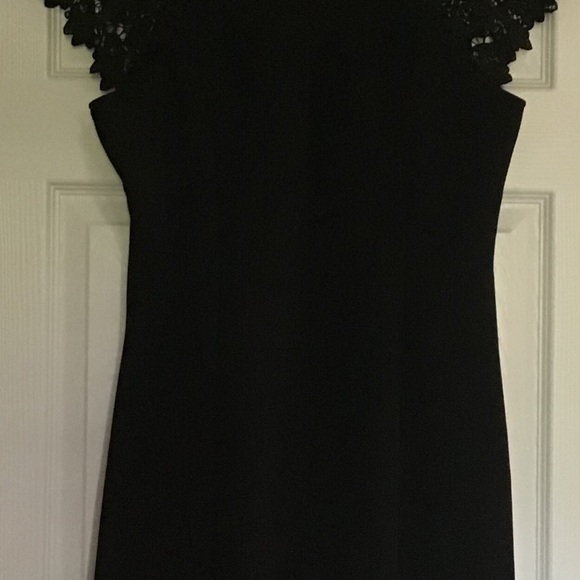 NWT Lace Sleeve Dress - Picture 2 of 8